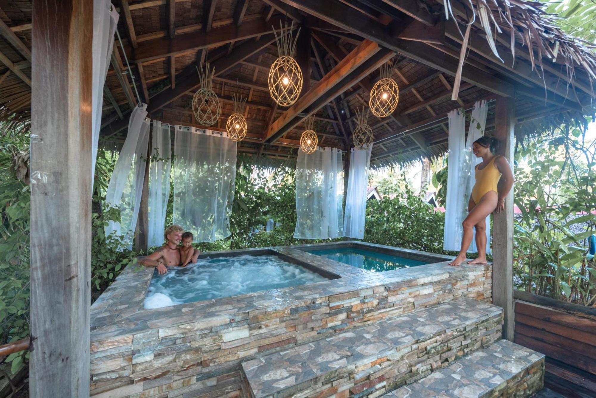 The Hillside Resort Siargao ゼネラル・ルナ エクステリア 写真