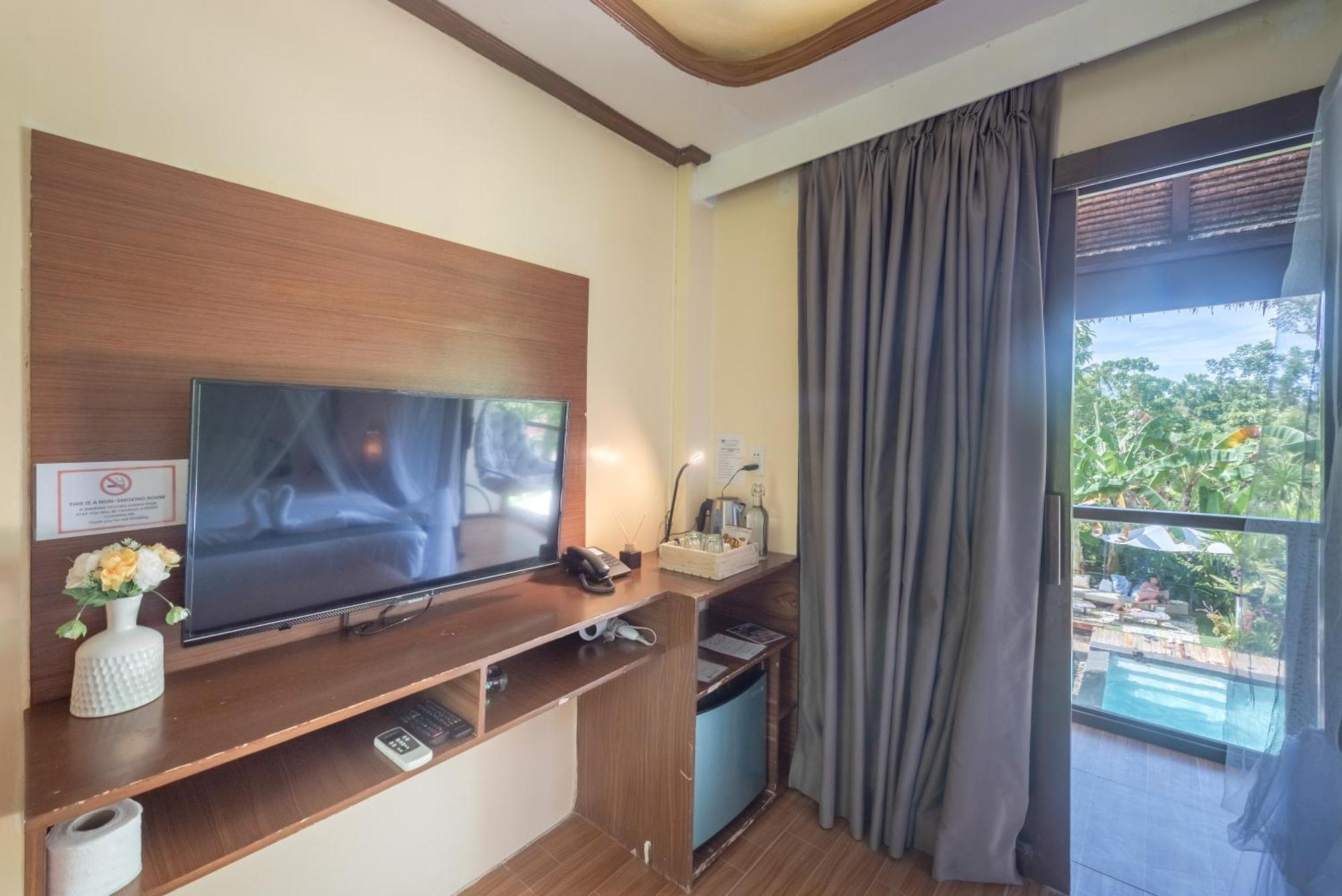 The Hillside Resort Siargao ゼネラル・ルナ エクステリア 写真