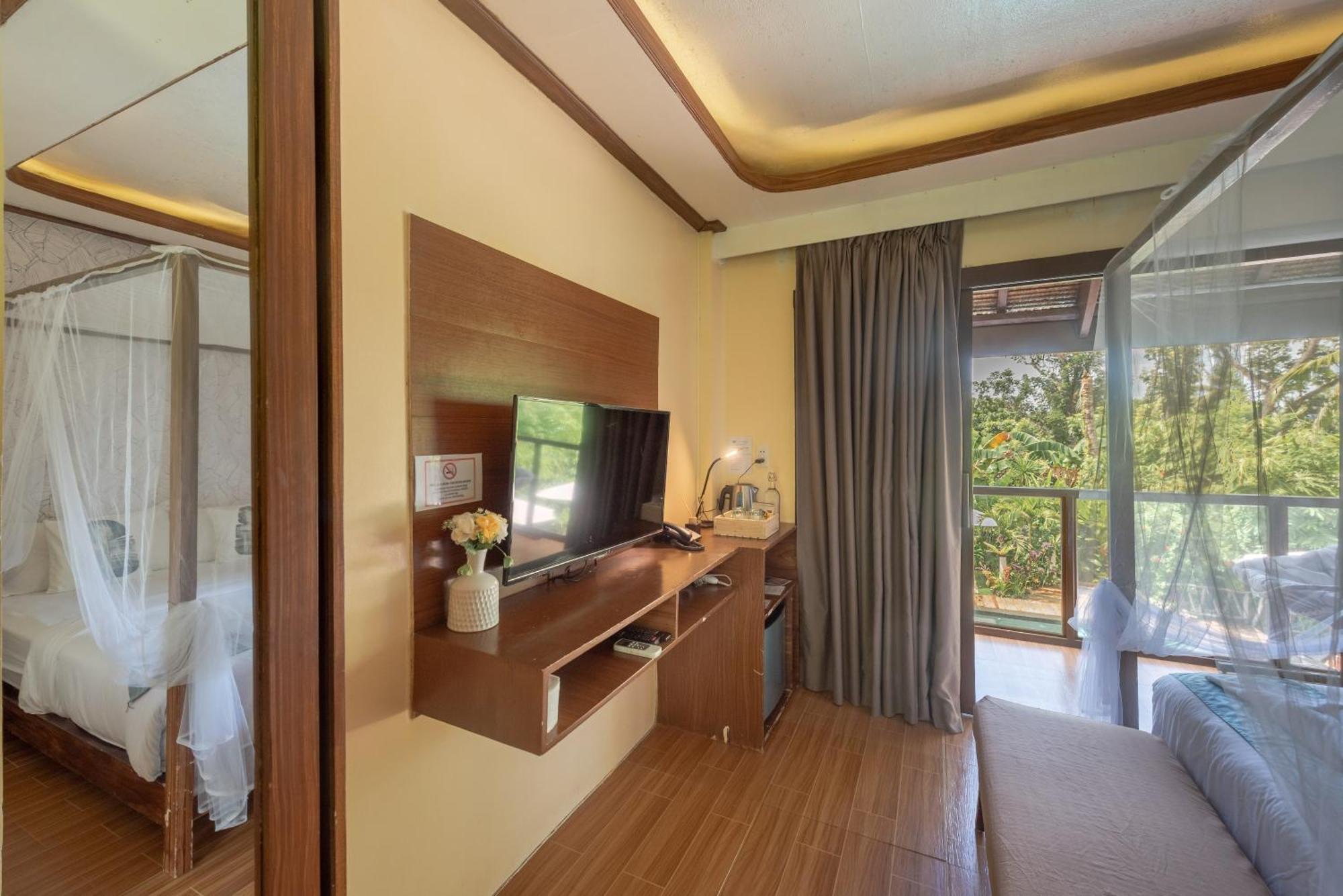 The Hillside Resort Siargao ゼネラル・ルナ エクステリア 写真
